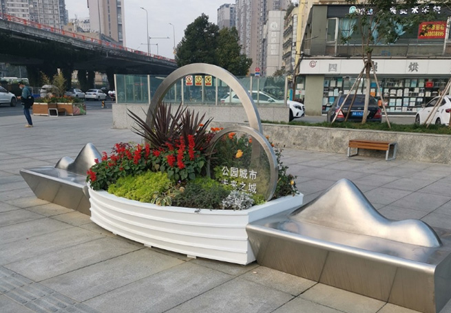 二环路不锈钢定制花箱