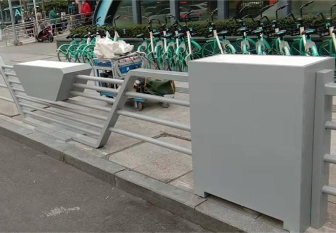 泉州道路隔离景观护栏花箱